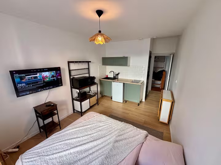 Studio de Amina Z. à Montreuil — vue 2