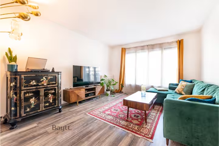 T2 de Mohamed D. à Saint-Ouen-sur-Seine — vue 1