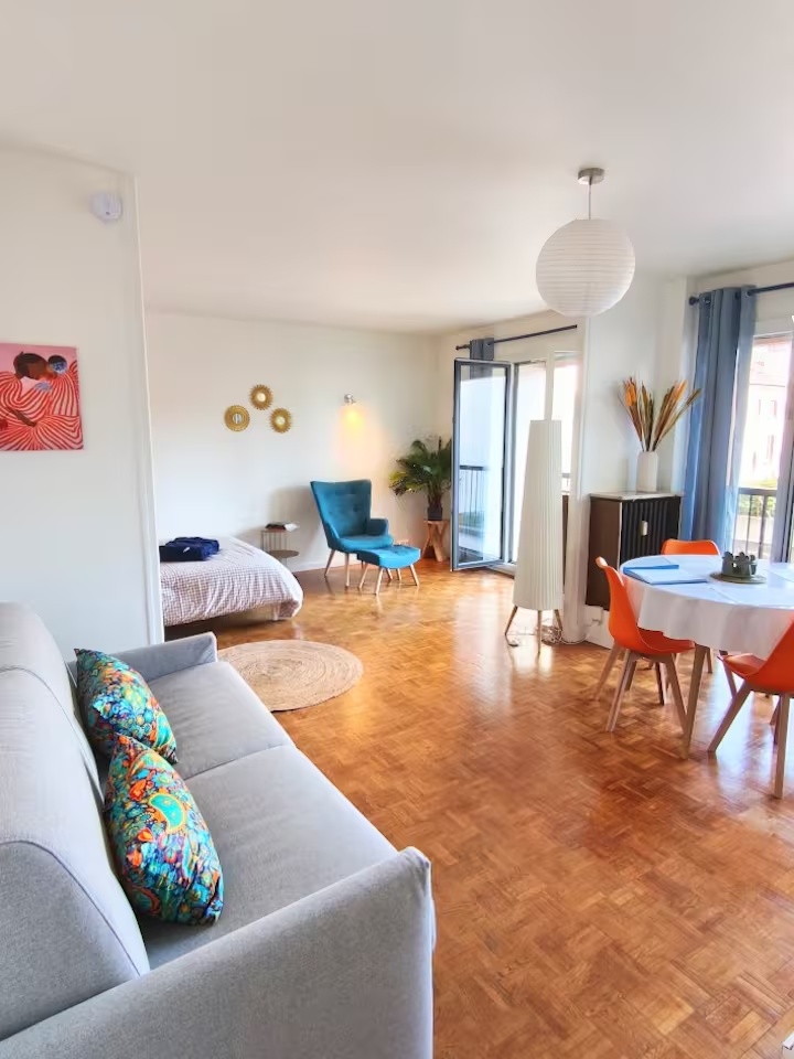 T2 de Sabine R. à Asnières-sur-Seine — vue 2